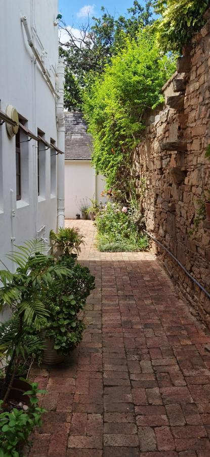 137 High Street Guest House Grahamstown Zewnętrze zdjęcie